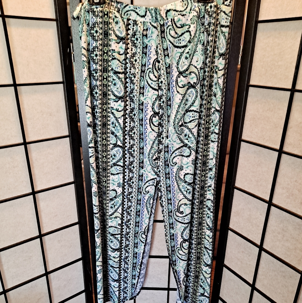 Size L Bobby Brooks maxi skirt
